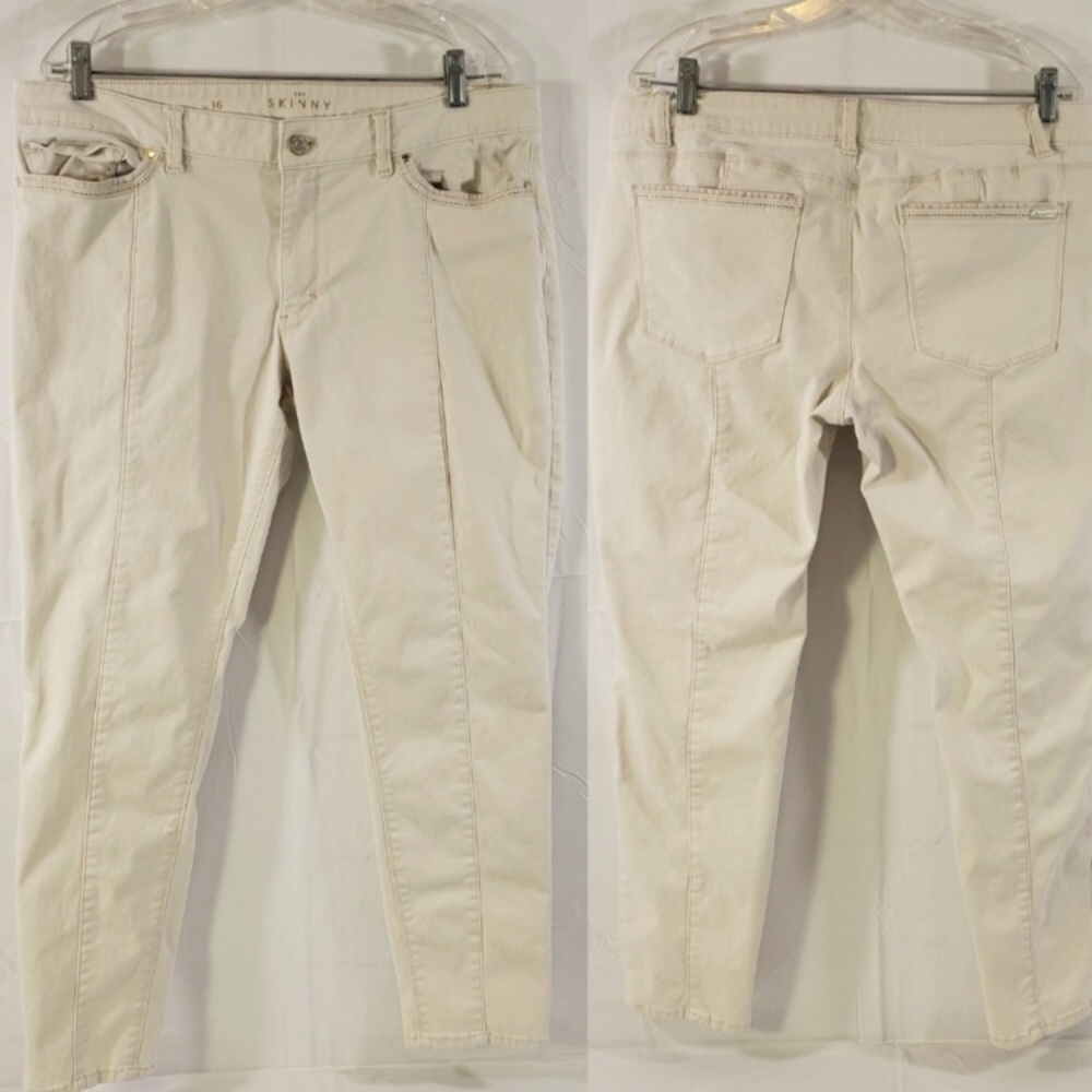 WHBM • “The Skinny” • Cropped Jeans